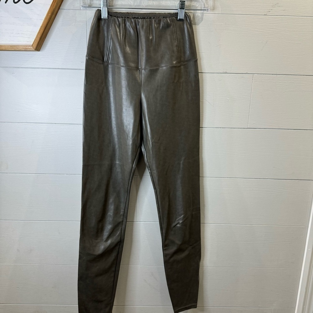 Aritzia Wilfred Free | Daria Pant Faux Leather Leggings Size XXS